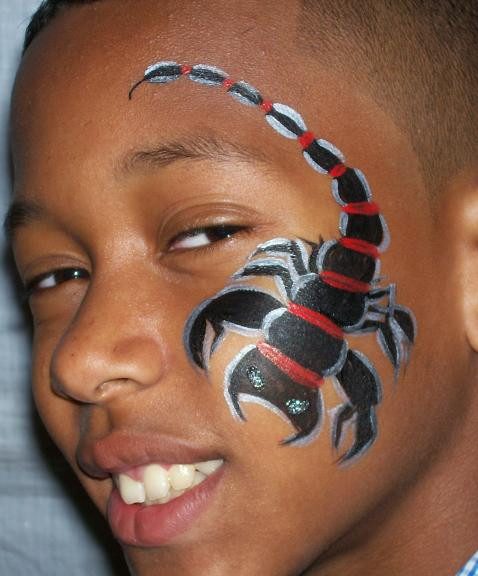 Face painting design example